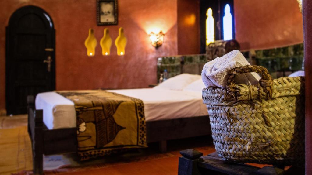 Chez Le Pacha Hotel M'Hamid Bilik gambar